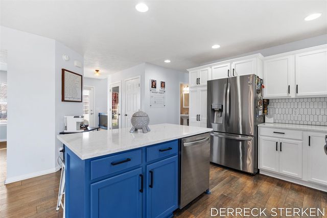 2749 Blue Stem Drive, Zeeland, MI 49464