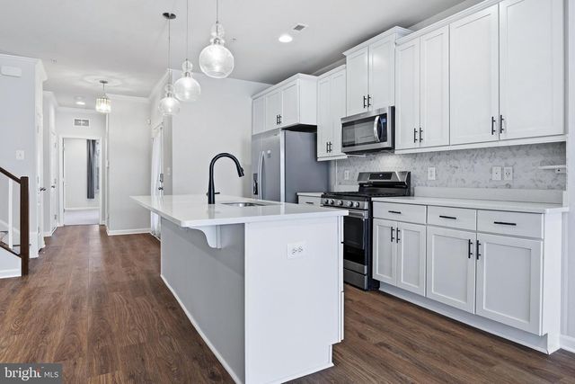 13516 GOLDENEYE CIR, Clarksburg, MD 20871