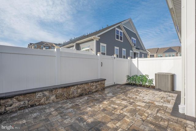 13516 GOLDENEYE CIR, Clarksburg, MD 20871