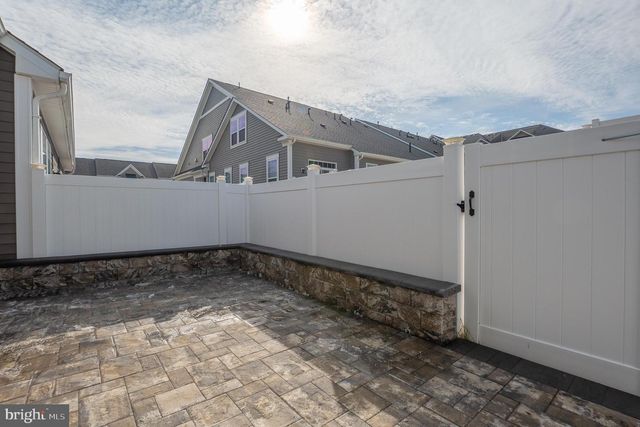 13516 GOLDENEYE CIR, Clarksburg, MD 20871