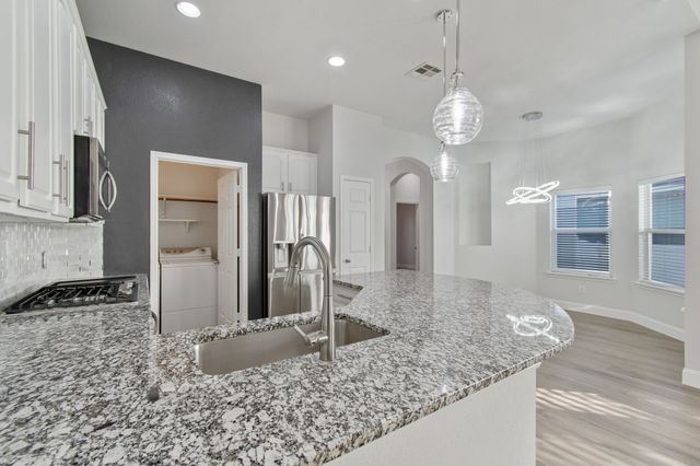 1801 Azalea Drive, Savannah, TX 76227