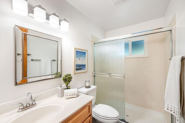 2306 Regis Dr, Davis, CA 95618