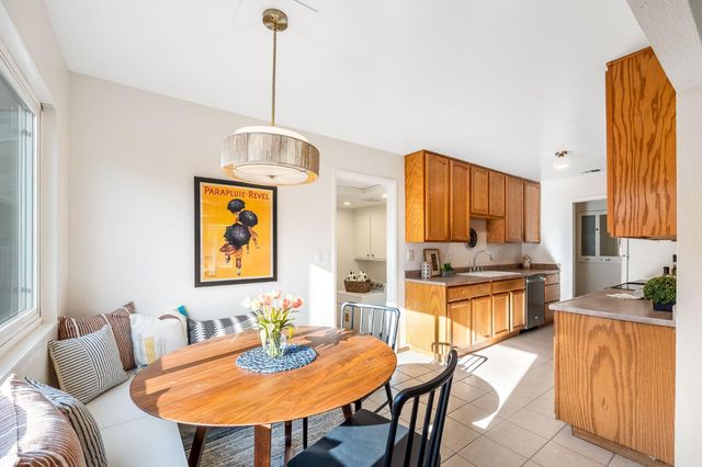 2306 Regis Dr, Davis, CA 95618