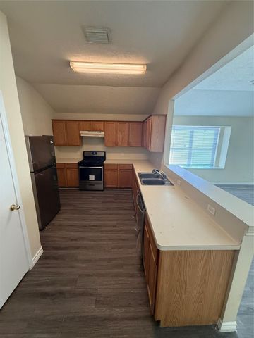 10918 Jutland Road, Houston, TX 77048