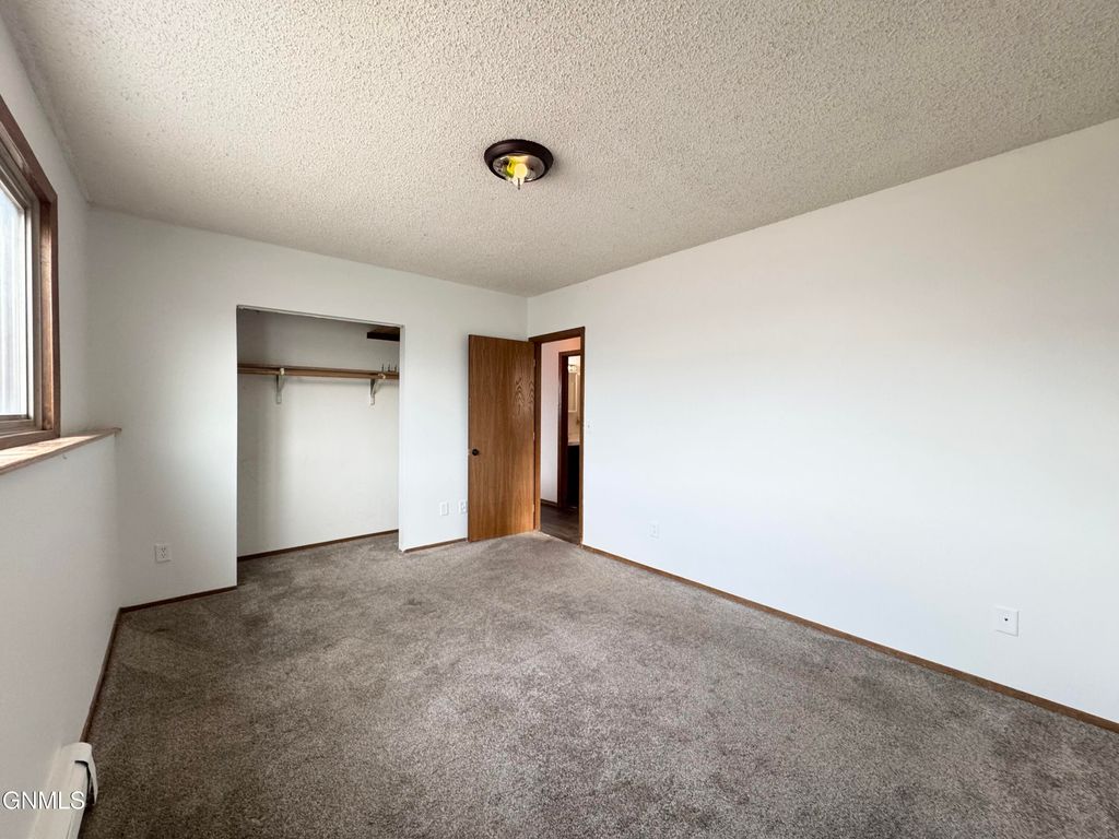 1112 Portland Drive, Bismarck, ND 58504 photo 24