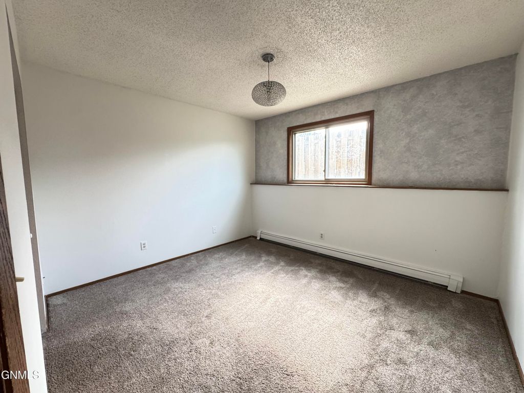 1112 Portland Drive, Bismarck, ND 58504 photo 26