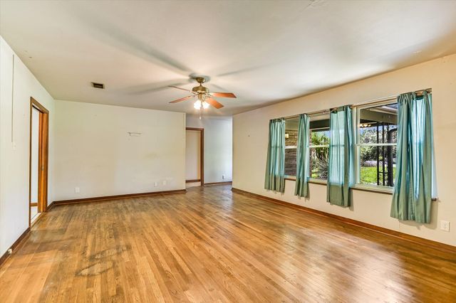 502 Sunset CIR, Austin, TX 78704
