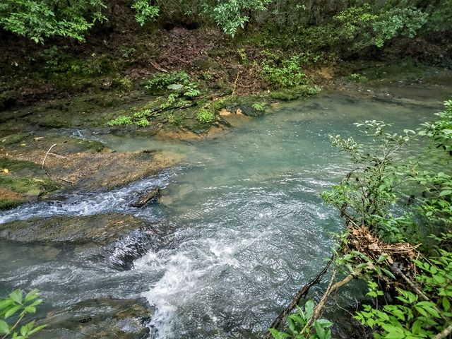 10AC Lovejoy Lane, Talking Rock, GA 30175