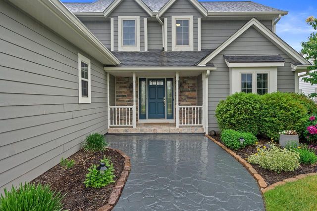 W231N7902 Martin COURT, Sussex, WI 53089