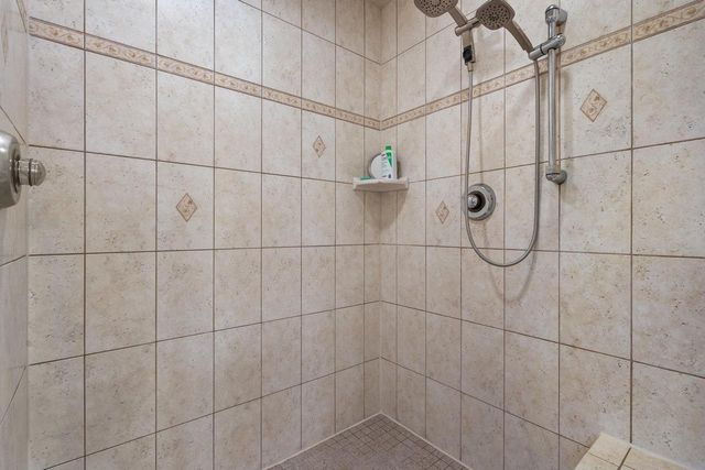 W231N7902 Martin COURT, Sussex, WI 53089