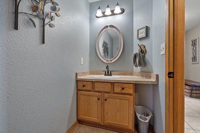 W231N7902 Martin COURT, Sussex, WI 53089