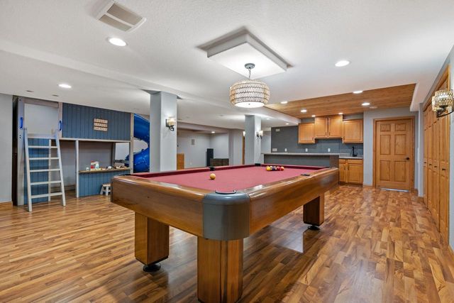 W231N7902 Martin COURT, Sussex, WI 53089