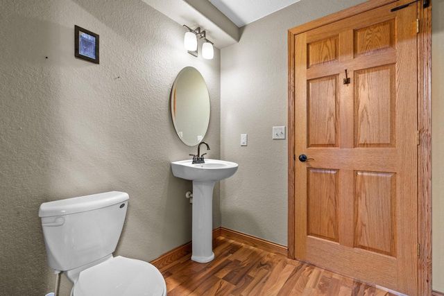 W231N7902 Martin COURT, Sussex, WI 53089