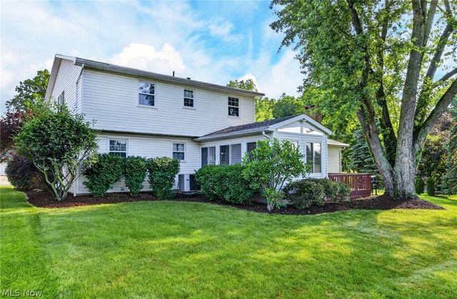 2379 Tanglewood Drive, Salem, OH 44460