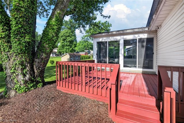 2379 Tanglewood Drive, Salem, OH 44460