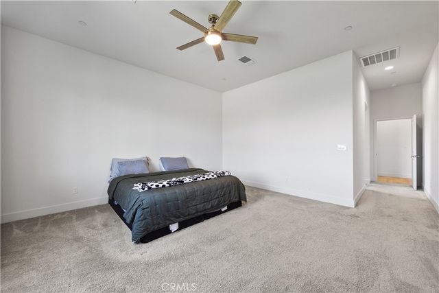 719 Winooski Court, Bakersfield, CA 93314