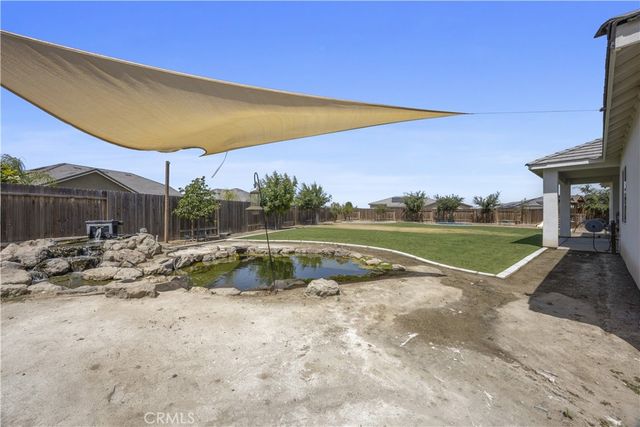 719 Winooski Court, Bakersfield, CA 93314
