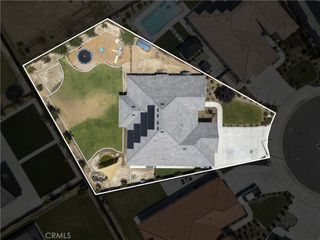 719 Winooski Court, Bakersfield, CA 93314
