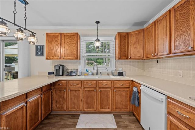 311 Sussex CT, Suffolk, VA 23434