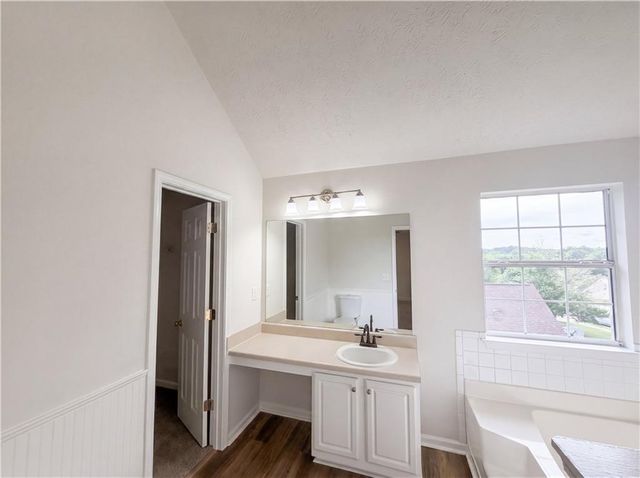 525 Michael Circle, Monroe, GA 30655