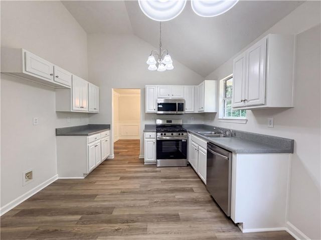 525 Michael Circle, Monroe, GA 30655