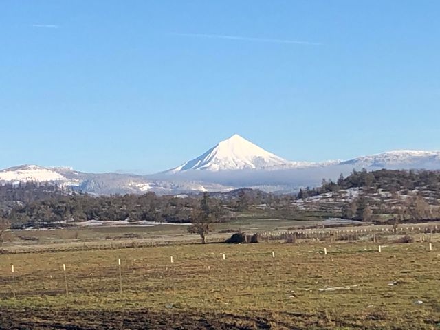 2795 Ball Road, Eagle Point, OR 97524