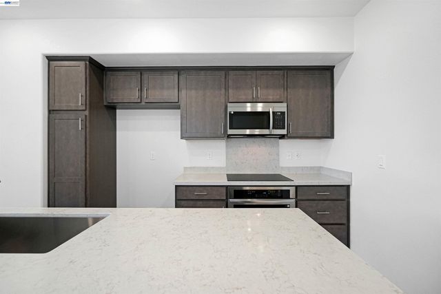 3818 Norbridge Ave, Castro Valley, CA 94546