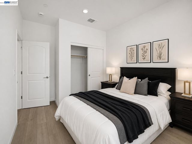 3818 Norbridge Ave, Castro Valley, CA 94546
