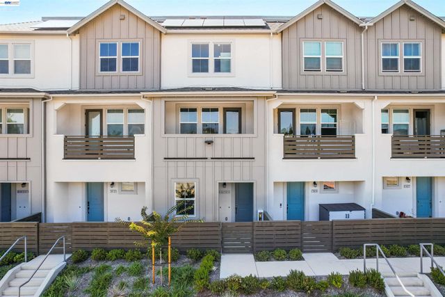 3818 Norbridge Ave, Castro Valley, CA 94546