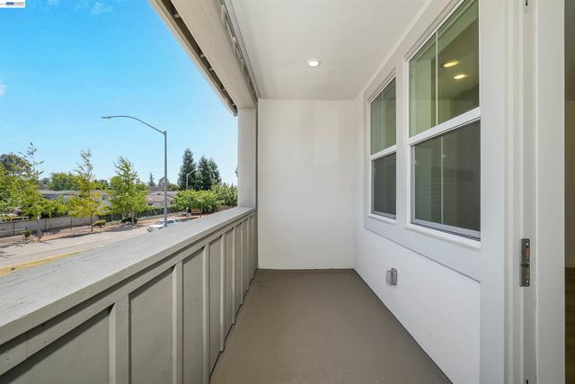 3818 Norbridge Ave, Castro Valley, CA 94546