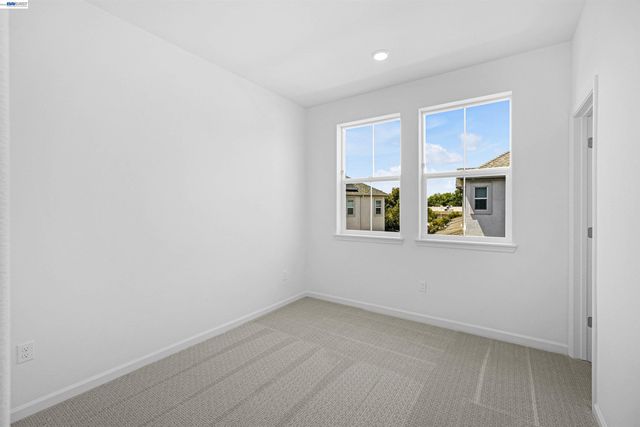 3818 Norbridge Ave, Castro Valley, CA 94546
