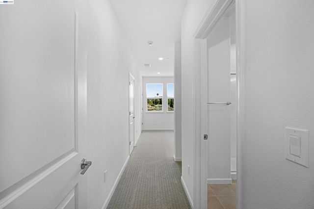 3818 Norbridge Ave, Castro Valley, CA 94546