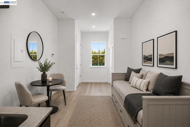3818 Norbridge Ave, Castro Valley, CA 94546