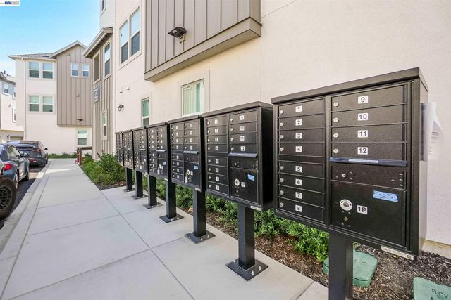 3818 Norbridge Ave, Castro Valley, CA 94546