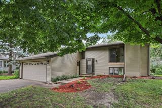 3158 Quarry Court, Eagan, MN 55121