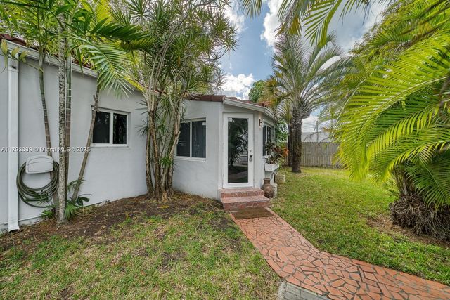 644 NE 82nd Ter, Miami, FL 33138