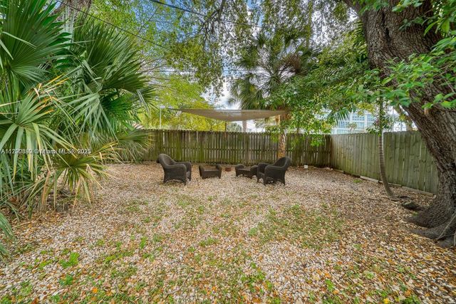644 NE 82nd Ter, Miami, FL 33138