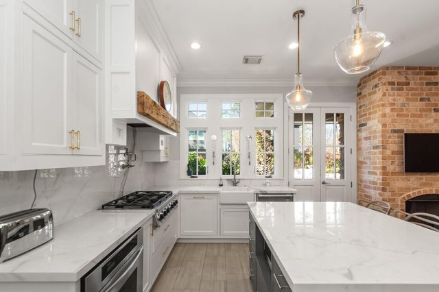 1503 Johanna Drive, Houston, TX 77055