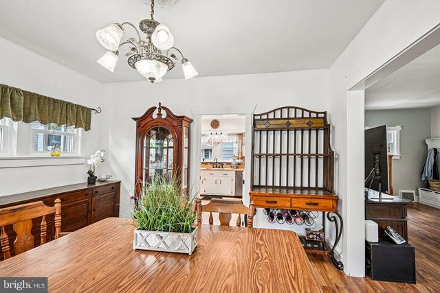 5 OGDEN AVE, Collingswood, NJ 08108
