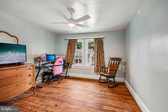 5 OGDEN AVE, Collingswood, NJ 08108