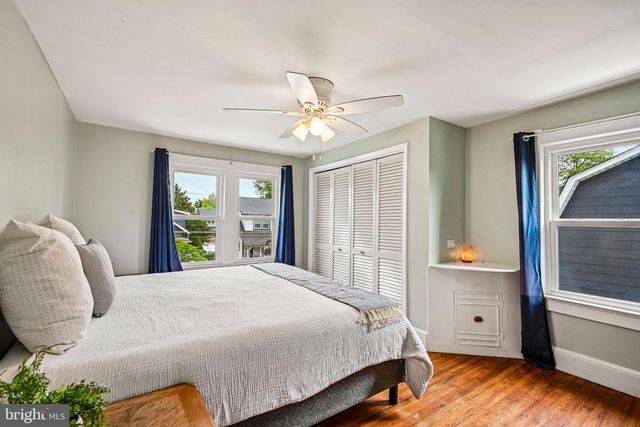 5 OGDEN AVE, Collingswood, NJ 08108