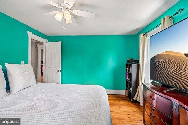 5 OGDEN AVE, Collingswood, NJ 08108