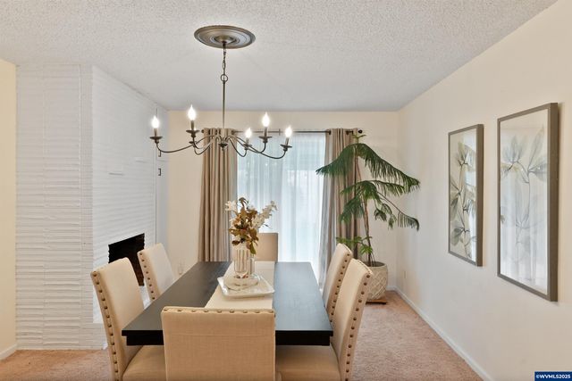 1086 24th Av SE, Albany, OR 97322