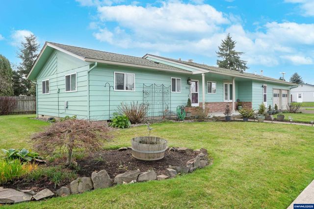 1086 24th Av SE, Albany, OR 97322