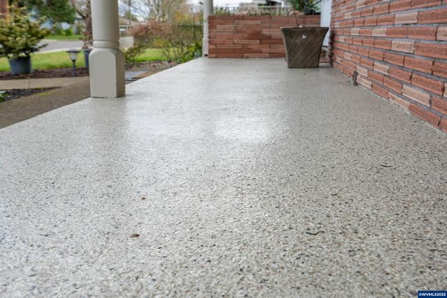 1086 24th Av SE, Albany, OR 97322