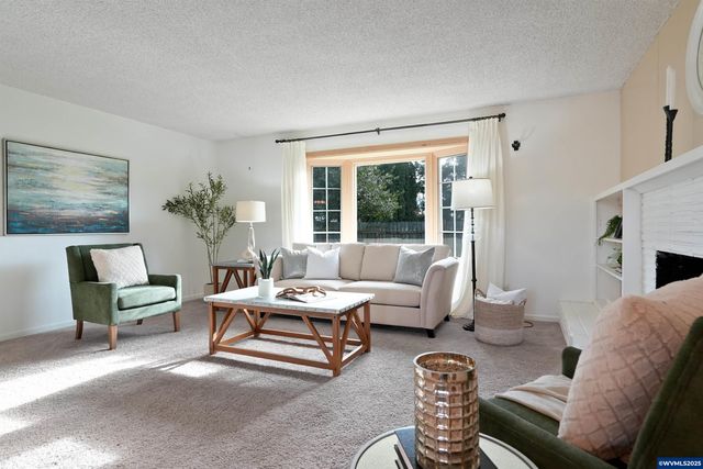 1086 24th Av SE, Albany, OR 97322