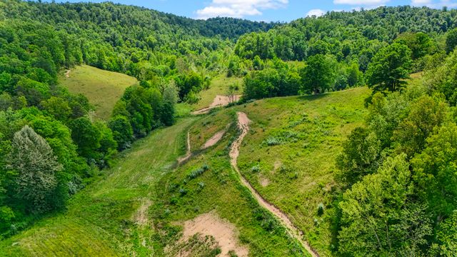 4088 State Highway 437, West Liberty, KY 41472