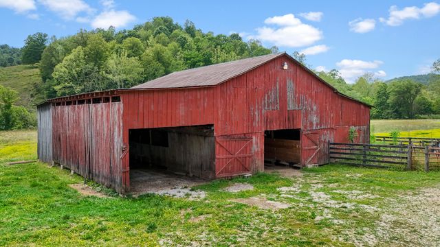 4088 State Highway 437, West Liberty, KY 41472