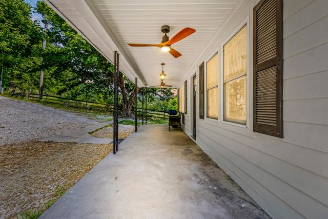 4088 State Highway 437, West Liberty, KY 41472