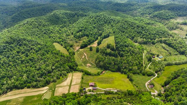 4088 State Highway 437, West Liberty, KY 41472